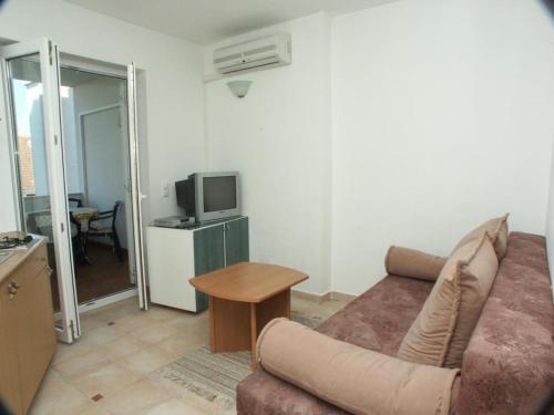 Apartments With A Parking Space Rovinj - 9701