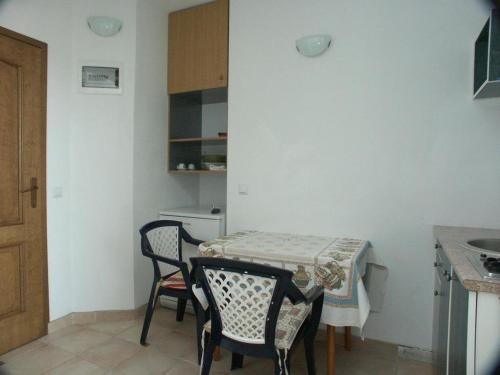 Apartments With A Parking Space Rovinj - 9701