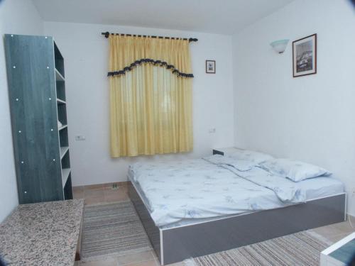 Apartments With A Parking Space Rovinj - 9701