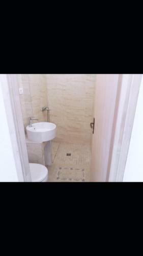 Hostal Guesthouse Maestral