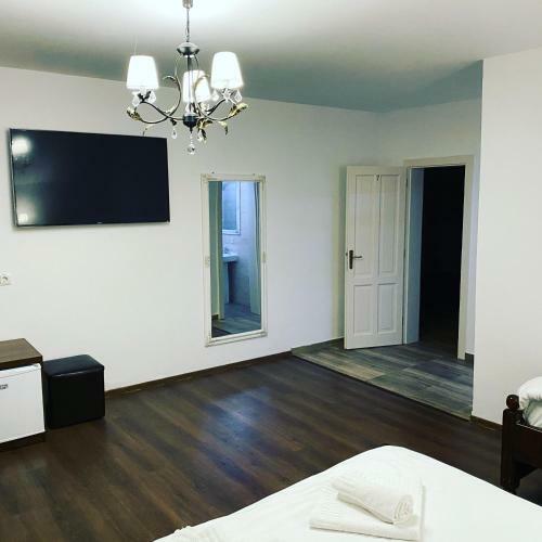 Hostal Pensiunea Regal