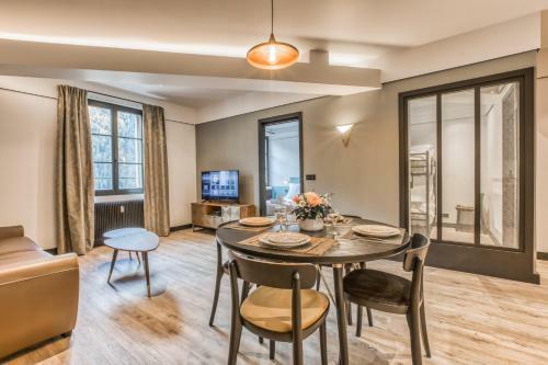 Majestic Broadway- 4 Star Apartment