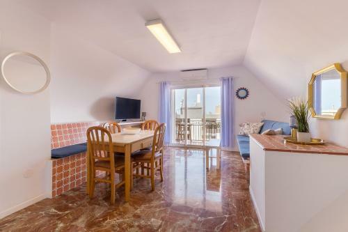 Reformado Apartamento En El Centro Con Vista Al Mar