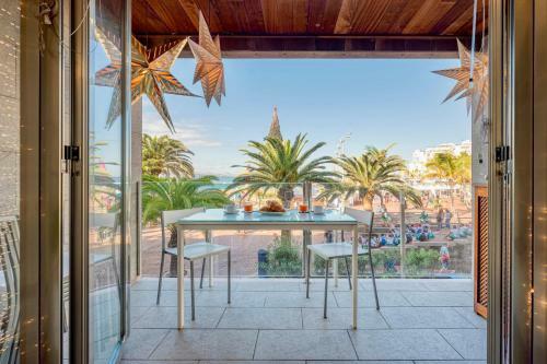 Apartamento Oceanfront Balcony With 2bed & 2bath In Las Canteras