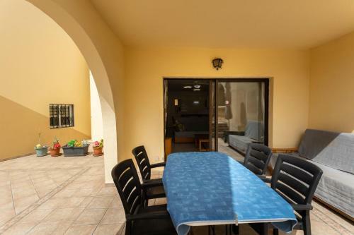 Family Villa Poolside South Facing