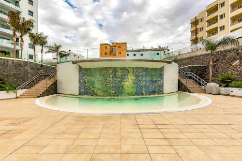 Ocean Garden Apartment With Seaview.