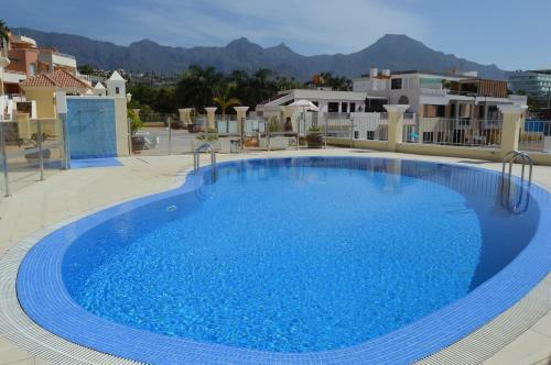 Apartamento Con Piscina Y Wifi En La Caleta