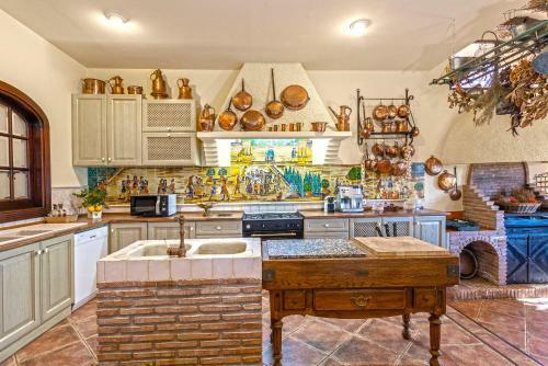 Villa Casa Flores Con Piscina Interior Climatizada