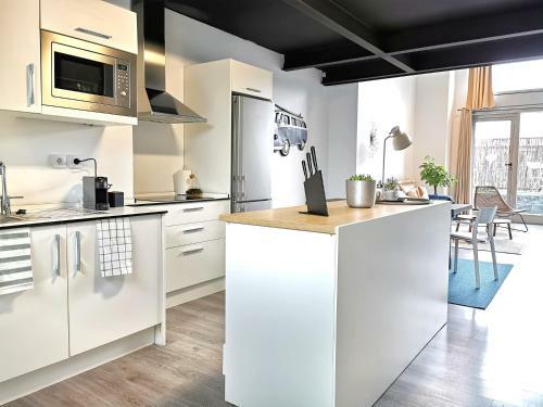 Apartamento Garden Loft With Indoor Swimming Pool & Spa