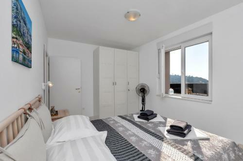 Apartment Lotte With Private Pool In The City Center!