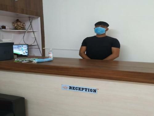 Vaccinated Staff - Oyo 80932 Hotel Countryside