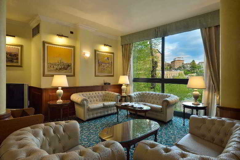 Hotel Athena