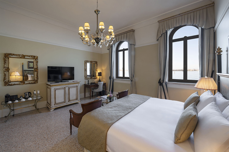 San Clemente Palace Hotel & Resort