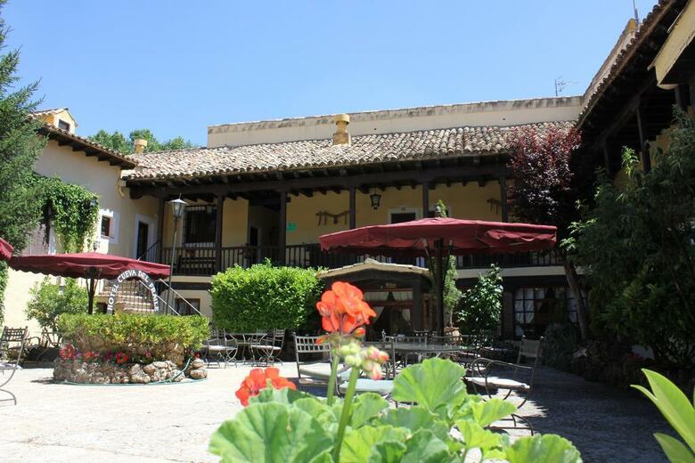 Hotel Cueva Del Fraile