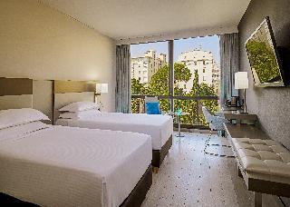 Hotel Elysee Palace