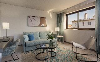 Hotel Elysee Palace