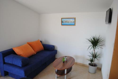 Apartments Kairos - Bili 9