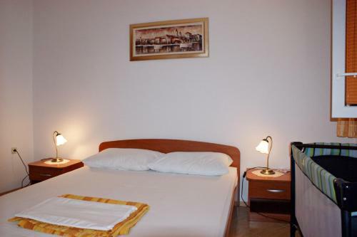 Apartments Kairos - Bili 9
