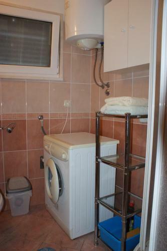 Apartments Kairos - Bili 9