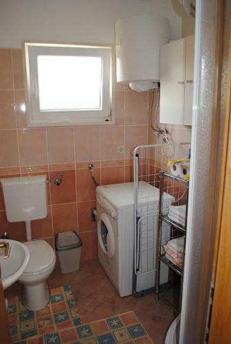 Apartments Kairos - Bili 9