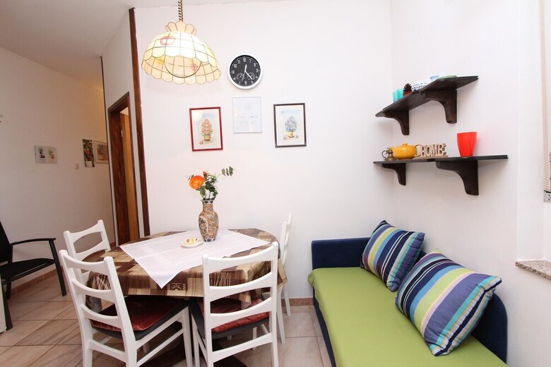 Apartments Godena