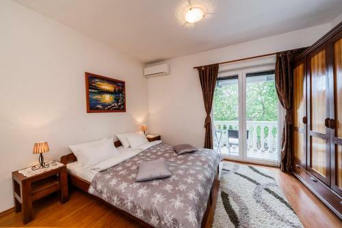 Hostal Maria Guest House