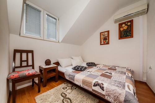 Hostal Maria Guest House