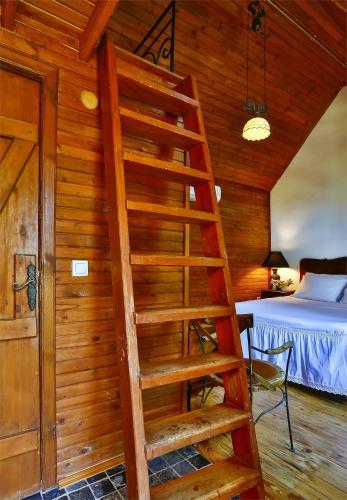 Tranquilla River Lodge