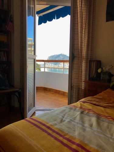 Apartamento Primera Linea de Playa Con Vistas Al Mar