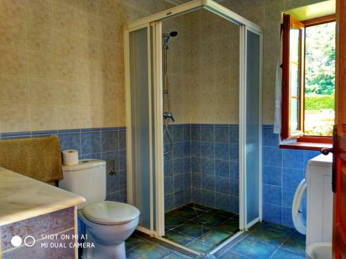 Casa Amplia Con Jard�n Y Aparcamiento G-100147
