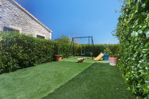 Villa Can Domingo, Alar�