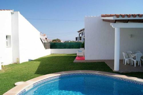 Villa With Private Pool, Spacious Garden & Bbq