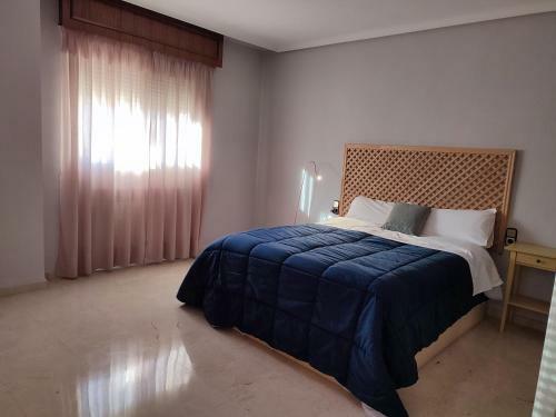 Apartamento Duplex Grande Con Dos Grajes