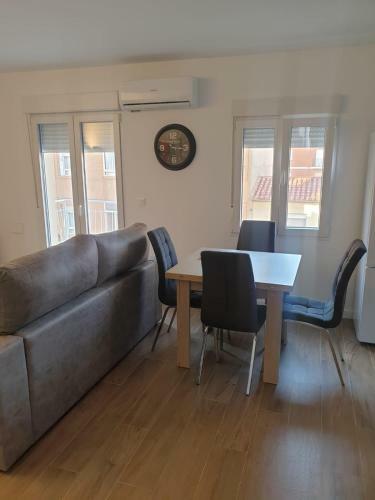 Apartamento Urbanlux Recinto Ferial