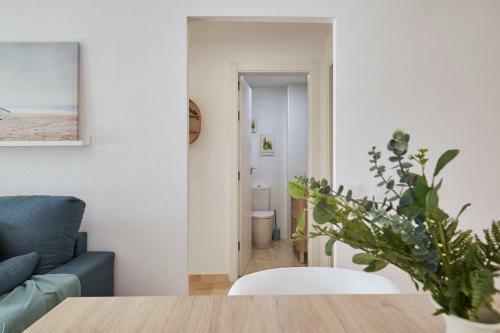 Bright Sunny Albir Beach Apartment