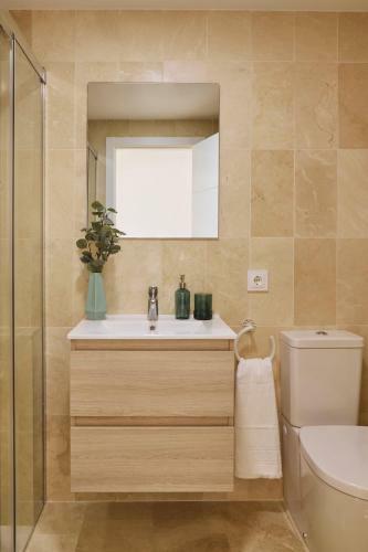 Bright Sunny Albir Beach Apartment