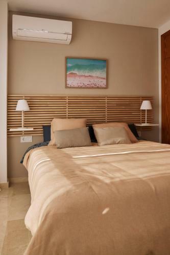 Bright Sunny Albir Beach Apartment