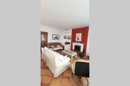 "casa Azul" En Sierra De C�diz