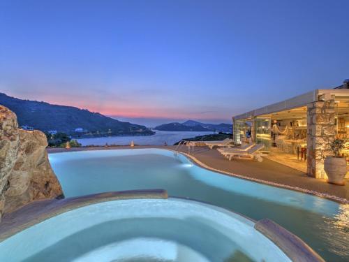 Traditional Houses Irini