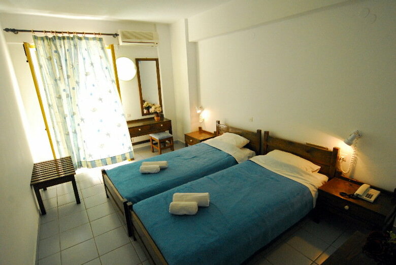 Aparthotel Acropolis Apartments