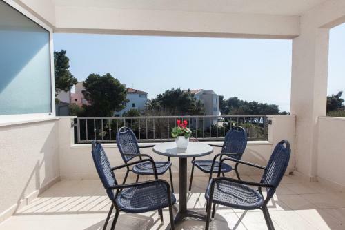 Apartments Meri Makarska