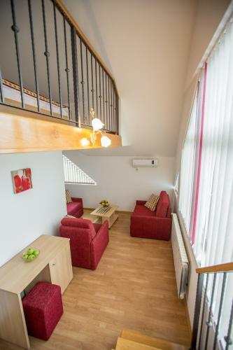 Hostal Apartments And Rooms Millennium