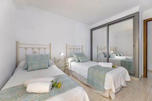 Apartment In Just 200 M From The Alcudia Beach Rs1