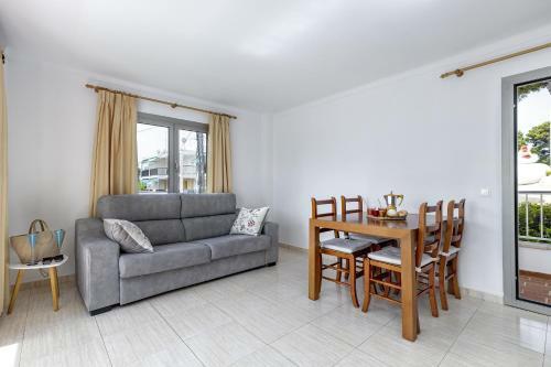 Apartment In Just 200 M From The Alcudia Beach Rs1