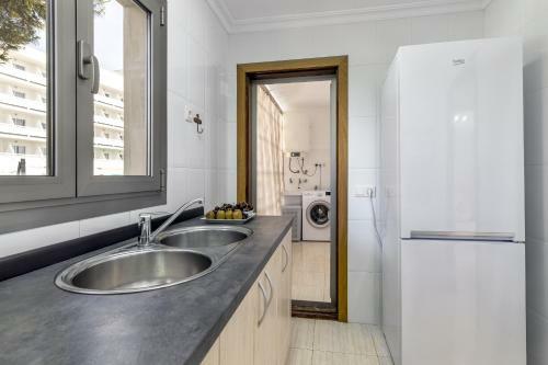Apartment In Just 200 M From The Alcudia Beach Rs1