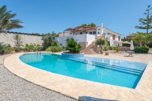 Villa Carello, Para 12pax Con Piscina Privada
