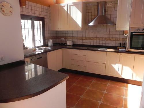 Immaculate 2-bed House In Alhama De Granada