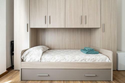 Studio 24 - Holiday & Business Apartment
