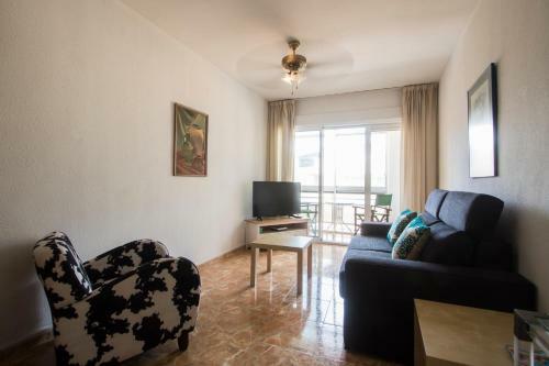 Alicante Central And Beach Side Apartment