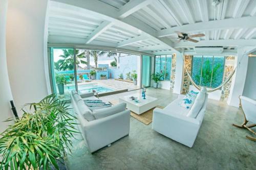Villa La Flojera Beach House.